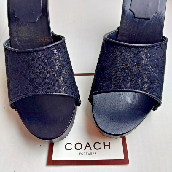 COACH Brenda Womens Shoe Sandal Sz 7 Wood Heel Black Metal Signature Logo A0871 - Picture 10 of 12
